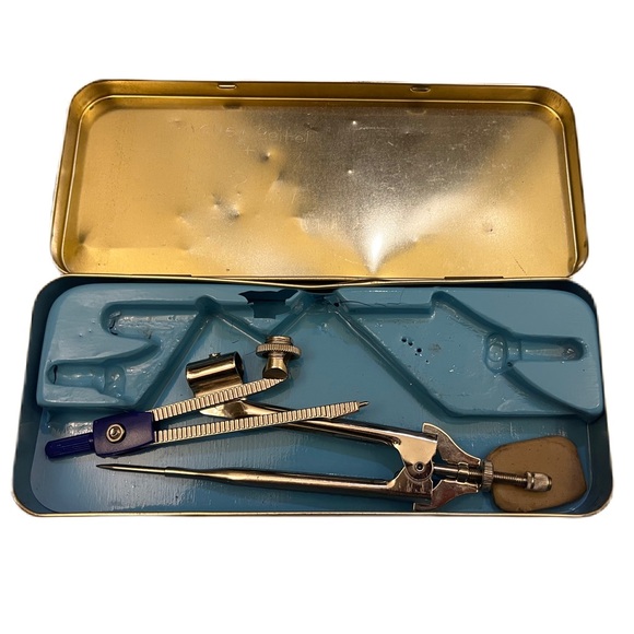 Helix Universal Mathematical Instrument tin box with some tools vintage - Picture 2 of 7
